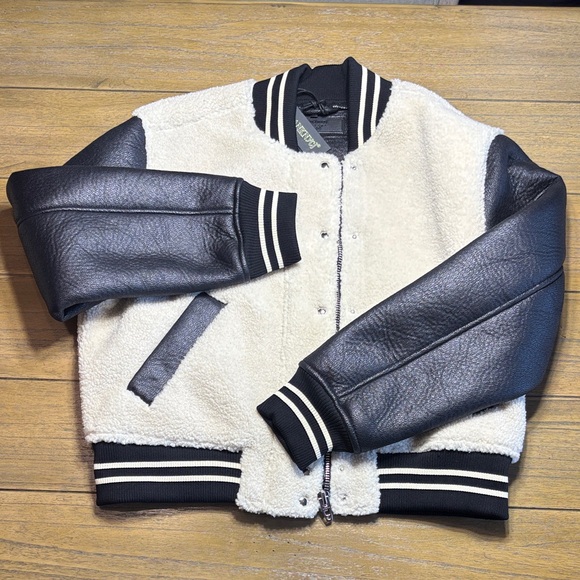 Blank NYC Black and Cream Sherpa Bonded Bomber Women’s Jacket NWT Size M - Picture 6 of 11
